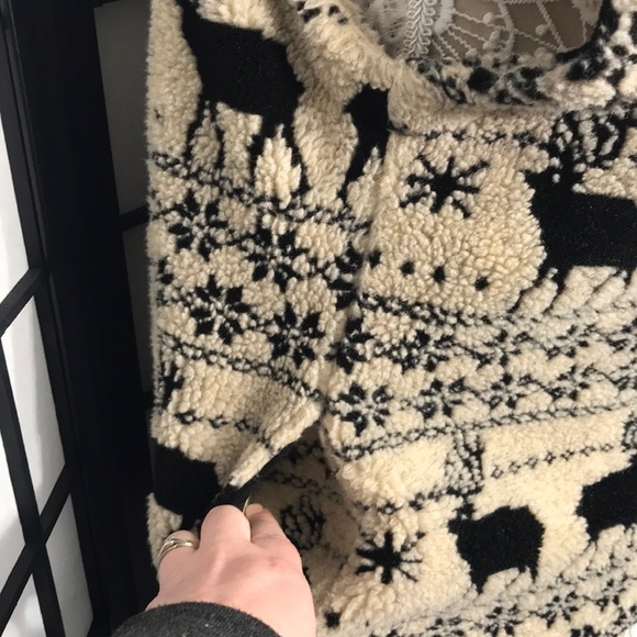 Sherpa Fo Fur Vest Pacific Cove - Picture 6 of 8